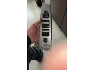 2008 Ford Ranger sol ön dörtlü cam açma düğmesi 