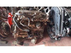 2011 Toyota Hilux Vigo ve hia-ce Çıkma gövde motor 2011 Toyota Hilux Vigo ve hia-ce Çıkma gövde motor