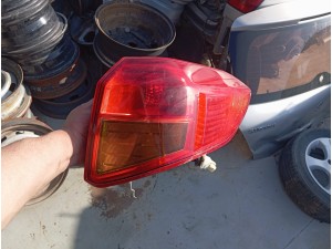 2018 Suzuki Grand Vitara sağ dış çamurluk üstü stop çıkma orjinal 