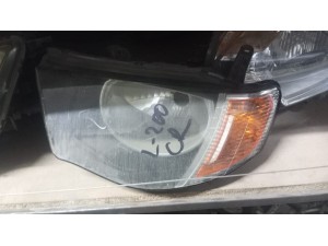 Mitsubishi L200 sarı ve beyaz sinyalli sağ sol ön farlar mercekli farlarda mevcut tur