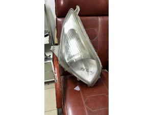 Daihatsu terios sağ çıkma orjinal far 