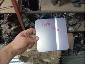 2001 Daihatsu terios dış depo kapağı 