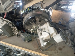 2013 Toyota Hilux  vestinghouse 