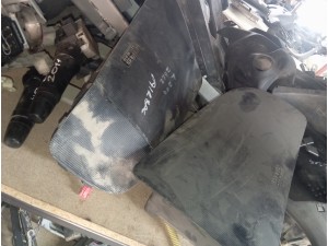Mitsubishi  CR L200 yolcu airbag leri