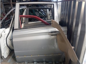 Ssangyong actiyon korando sol arka gri dolu kapı