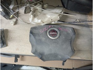 Suzuki seçildi direksiyon airbag i 