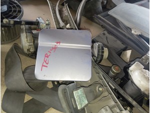 2001 Daihatsu terios dış depo kapağı 