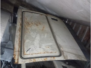 Kia pregio sağ sürgülü kapı  Kia pregio sağ sürgülü kapı