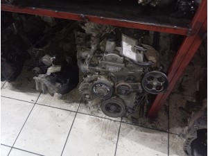 2000 model Daihatsu sirion 1.3 benzinli motor 