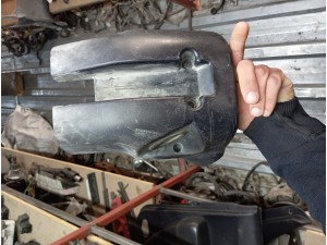 Mitsubishi L200 CR direksiyon alt üst boğaz plastiği 