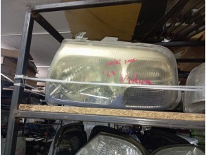 2005 Suzuki Grand Vitara sol far 