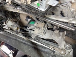 Ssangyong korando actiyon ön silgi motoru ve mekanizması 