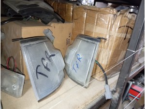 Isuzu TFR sağ sol ön sinyal ler sıfır 