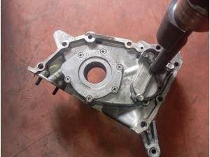 Hyundai H100 yağ pompası ve balans mili 