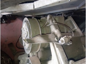 2011 Toyota Hilux Vigo klima kompresörü 