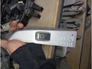 2007 Toyota Hilux sol arka cam açma düğmesi 