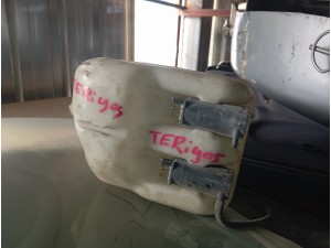 2009 Daihatsu terios 1.5 dizel cam Su bidonu ve motorlari