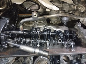 Hyundai H100 silindir kapağı egzantrik horozları 