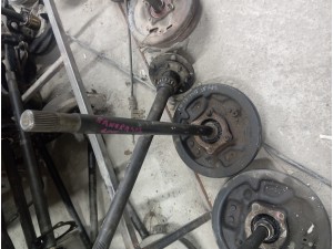 2006 Ford Ranger 4x2 sağ arka aks 