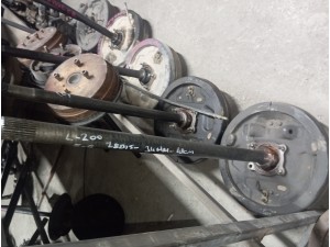 Mitsubishi L200 CR sağ ABS li arka aks