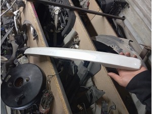 2013 Suzuki SX4 bagaj açma butonu ve plastiği 