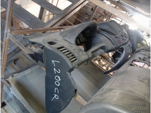 Mitsubishi L200 CR dolu göğüs 