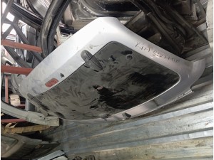 Kia Sorento arka bagaj kapağı hatasız 