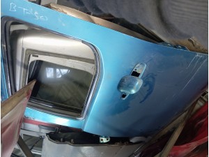 2008/2010 Mazda BT 50 Ford Ranger sol arka kapı