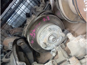 2004 Suzuki swift 1.3 benzinli sağ ön taşıyıcı 