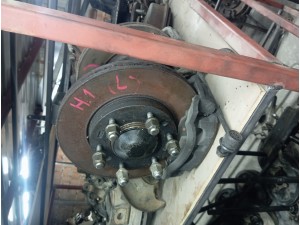 Hyundai H1 sol ön taşıyıcı 