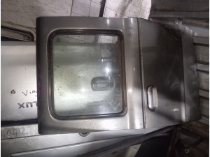 2006 Ford Ranger sağ arka ufak hasarlı dolu kapı 