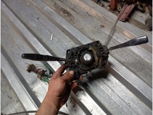 2001 Suzuki swift far sinyal kolu 2001 Suzuki swift far sinyal kolu