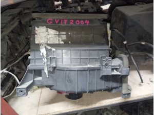 2004 Suzuki Grand Vitara kalorifer kutusu 
