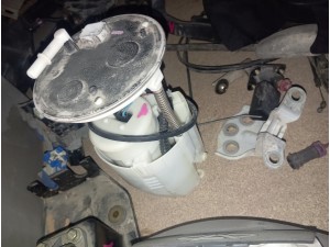 Sizimi swift 1.5 dizel yakıt şamandırasi 