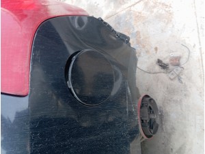 2007 Suzuki swift dış depo kapağı 