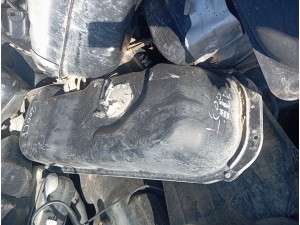 2007/2015 Mitsubishi L200 yakıt deposu 