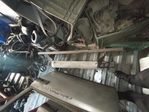 Mitsubishi L200 CR ön tampon 