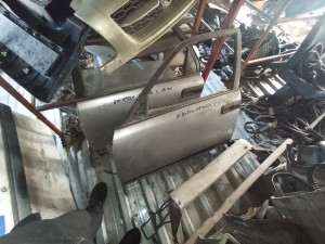 Daihatsu applause sol ön arka dolu hatasız kapılar 