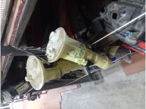 Daihatsu terios 1.3 çıkma orjinal yakıt şamandırasi 