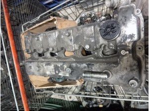 Ssangyong Rexton 5 silindir kilbüretör kapağı 