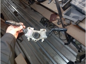 2008/2011 Ford Ranger far sinyal kolu 