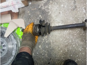 Daihatsu applause sol ön çıkma orjinal aks 