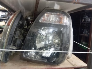 Hyundai H100 kamyonet içi siyah beyaz sinyalli sağ sol sıfır ve çıkma orjinal far lar