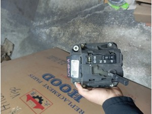 Ssangyong korando sıfır orjinal ve çıkma orjinal otomatik vites kulesi Ssangyong korando sıfır orjinal ve çıkma orjinal otomatik vites kulesi