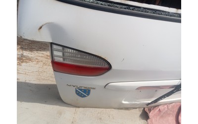 Hyundai Starex sol iç çıkma orjinal stop Hyundai Starex sol iç çıkma orjinal stop