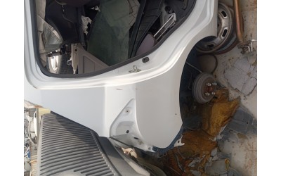 2013 Suzuki swift sağ arka hatasız beyaz renkte çamurluk 2013 Suzuki swift sağ arka hatasız beyaz renkte çamurluk