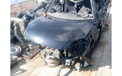 2008 Suzuki swift siyah çıtır hasarlı orjinal kaput 