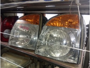 Hyundai H100 kamyonet sıfır ve çıkma orjinal sağ sol içi beyaz siyah sarı ve beyaz  sinyalli farlar