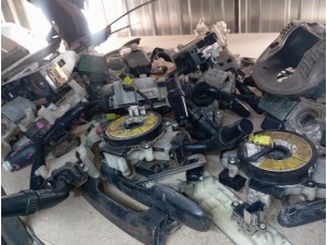 Ford Ranger çıkma orjinal far sinyal kolları 