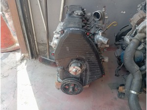 toyota hilux motor